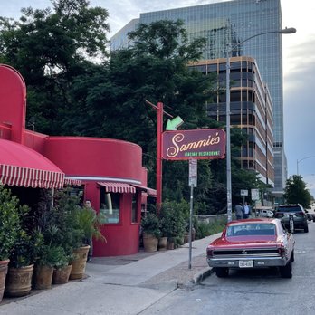 Sammie’s - Italian Near Me - Austin, Texas
