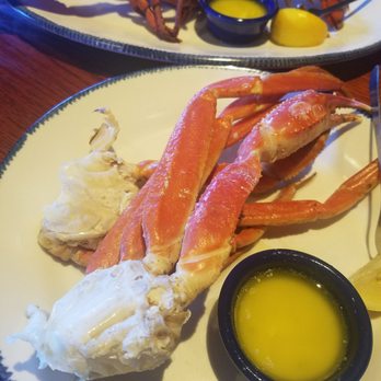 Red Lobster - Snow crab legs - Seafood Near Me - Wayne, New Jersey