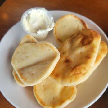 Phil's Tara Hideaway - Pita bread - New American Near Me - Stillwater, Minnesota Phil's Tara Hideaway - Pita bread - New American Near Me - Stillwater, Minnesota
