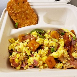 Northridge Hospital Cafeteria - Breakfast omelets with hash brown
