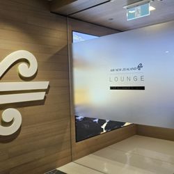 Air New Zealand Koru Lounge - Entrance