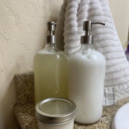 Volumizing shampoo (32 oz) Restorative conditioner (32 oz) Bulgarian lavender body lotion