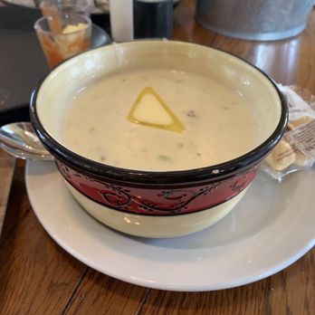 Jandy Oyster - Clam chowder - Seafood Markets Near Me - Tillamook, Oregon