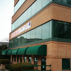 Stand-Up MRI - The building. Theyre located on the ground floor.
