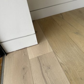 SoCal Premium Flooring - Floor planks and baseboard - Flooring Near Me SoCal Premium Flooring - Floor planks and baseboard - Flooring Near Me