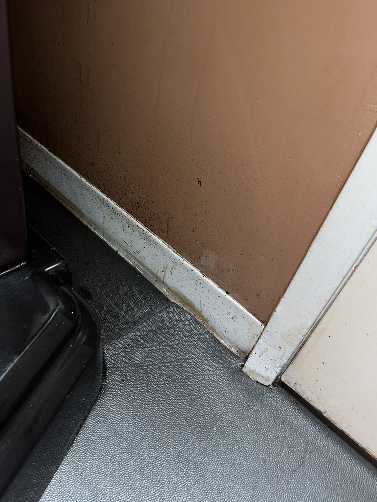 BODYHEAT TANNING Updated August 2024 27 Photos & 28 Reviews 595 College Dr, Henderson