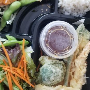 Hanabi Sushi - Tell me $14.99 really with the little pieces of salmon this is crazy look the how much rice too this is bad - Japanese Near Me - Concord, California Hanabi Sushi - Tell me $14.99 really with the little pieces of salmon this is crazy look the how much rice too this is bad - Japanese Near Me - Concord, California