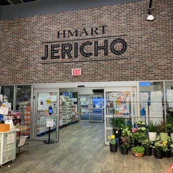 H Mart - Jericho - Entrance - Grocery Near Me - Jericho, New York