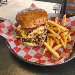 Retro Burger - Double cheeseburger combo