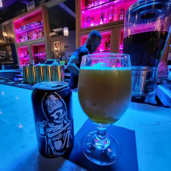 Beatstro - American Near Me - Bronx, New York