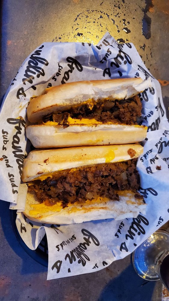 Franklin’s Subs and Suds