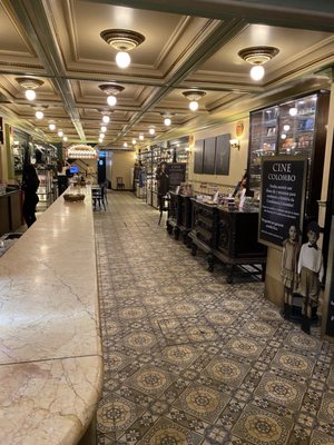 Confeitaria Colombo by null