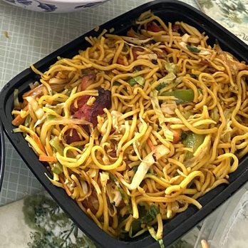 Gurung Kitchen - Chicken chow Chicken Chow-Mein - Himalayan/Nepalese Near Me - San Francisco, California Gurung Kitchen - Chicken chow Chicken Chow-Mein - Himalayan/Nepalese Near Me - San Francisco, California
