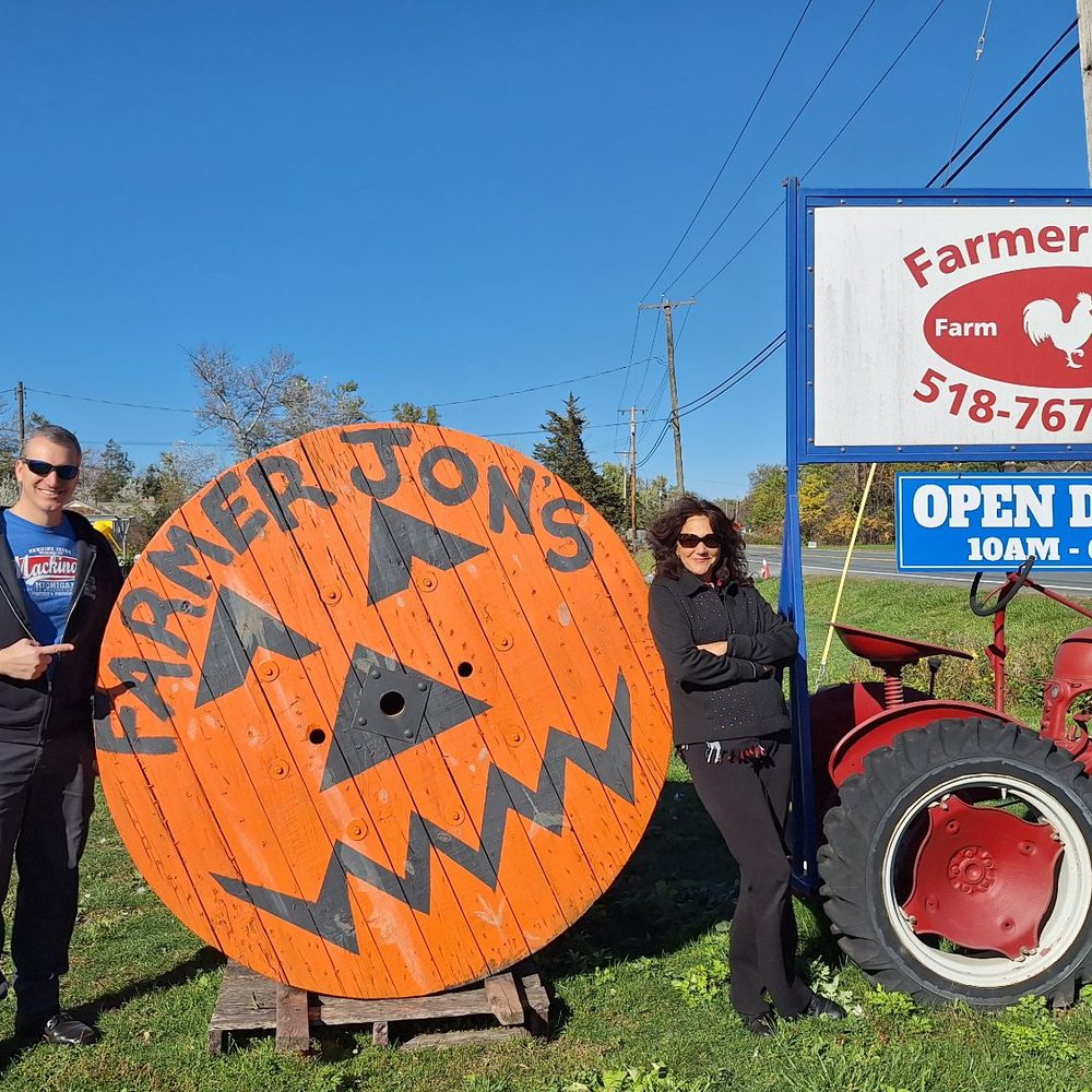 Farmer Jon's - Attraction Farms Near Me - Selkirk, New York