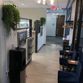 Allen Parkway Barber Shop - Waiting Area - Barbers Near Me - Houston, Texas Allen Parkway Barber Shop - Waiting Area - Barbers Near Me - Houston, Texas