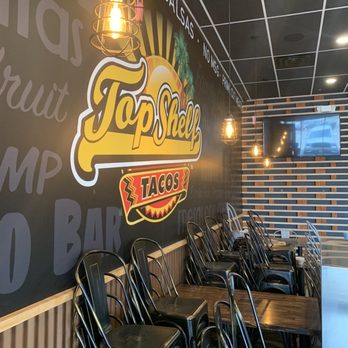Top Shelf Tacos - Inside the dining area, currently closed during COVID-19. Great decor and well lit. - Mexican Near Me - Carson, California
