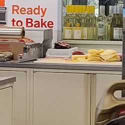 7-Eleven - Freshly made sandwiches