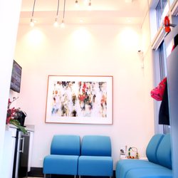 Vibrant Square Dental