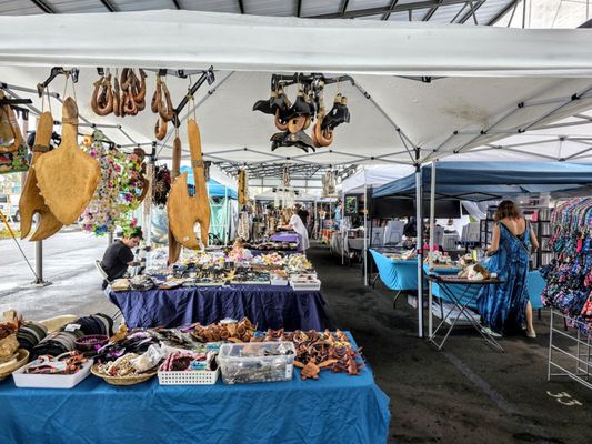 Hilo Farmer's Market by null