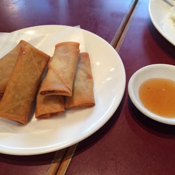Yopo Cafe - Spring Rolls & Plum Sauce - Chinese Near Me - Vancouver, British Columbia