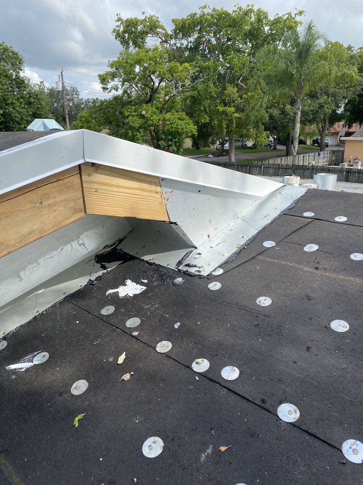 Slide of Hoff's Roofing & Metal Works