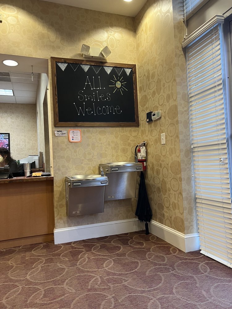 STEELE CREEK PEDIATRIC DENTISTRY 13521 Steelecroft Pkwy, Charlotte