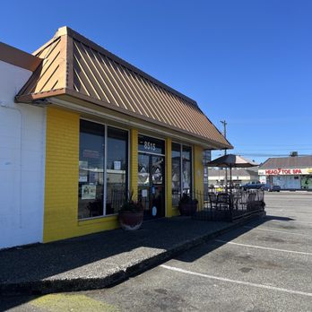 T-Town Cafe - Storefront - Desserts Near Me - Tacoma, Washington T-Town Cafe - Storefront - Desserts Near Me - Tacoma, Washington