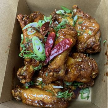 Shlap Muan Chicken Wings - Shlap Muan - Famous Chicken Wings: Dirty Elvis. - Chicken Wings Near Me - Long Beach, California