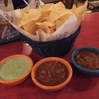 Pappasitos Cantina - Fresh chips, roasted tomato salsa, and avocado cilantro salsa - Tex-Mex Near Me - Houston, Texas