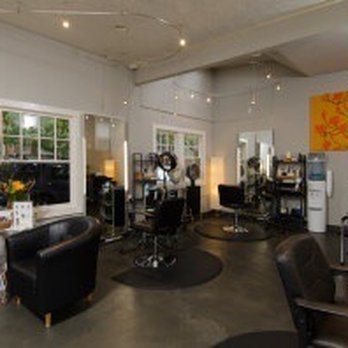 Kärnä Salon - Inside Salon - Hair Salons Near Me - Portland, Oregon Kärnä Salon - Inside Salon - Hair Salons Near Me - Portland, Oregon