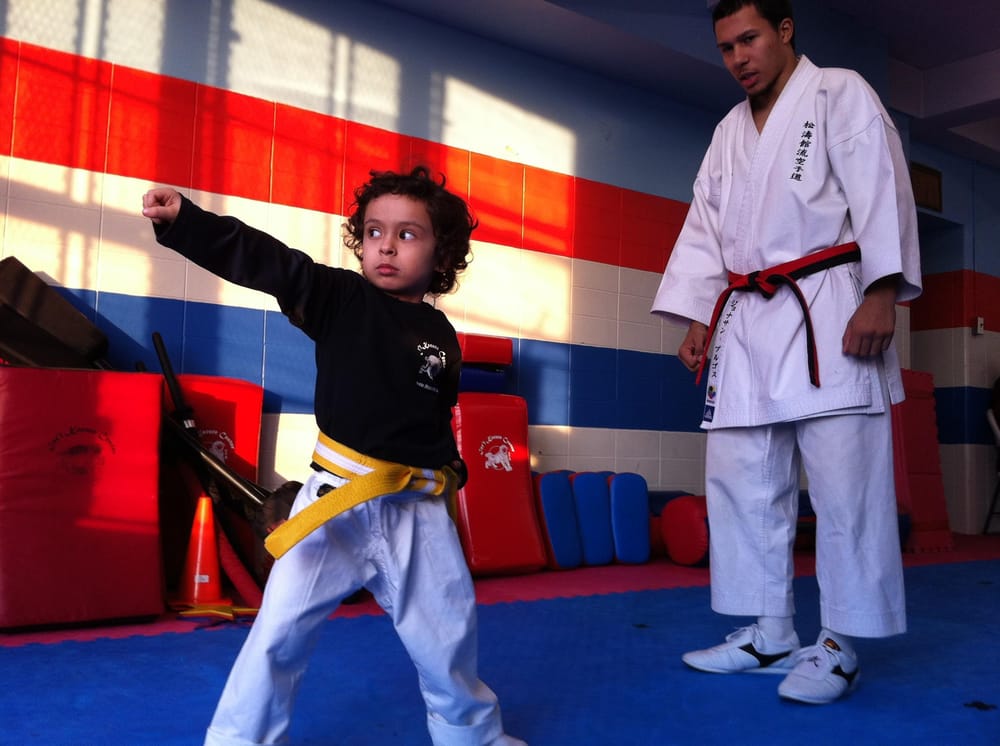 BREAKTHROUGH MARTIAL ARTS 17 Photos & 25 Reviews 9730 Queens Blvd