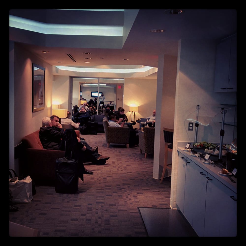 EXECUTIVE LOUNGE SOUTH Updated September 2024 N Terminal Rd