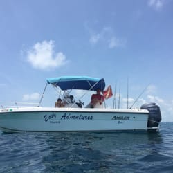 Easy Adventures Boat Tours - Chilling at alligator reef with Tim