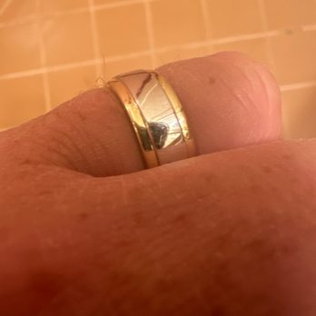 Giovanna's Fine Jewelry - 14kt gold, 7.5mm wide, step edges of yellow (1.5 mm each), and 4.5mm in the middle of white. Flat outside, light comfort fit inside. - Jewelry Near Me - Mountain View, California Giovanna's Fine Jewelry - 14kt gold, 7.5mm wide, step edges of yellow (1.5 mm each), and 4.5mm in the middle of white. Flat outside, light comfort fit inside. - Jewelry Near Me - Mountain View, California