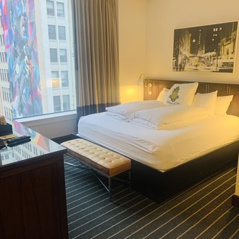 Staypineapple, An Iconic Hotel, The Loop - My actual room. - Hotels Near Me - Chicago, Illinois