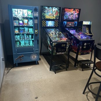 Alidade Brewing - Game room and snacks - Brewpubs Near Me - Castle Rock, Colorado