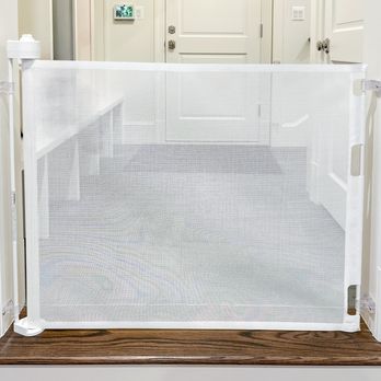 Safe Start Child - Retractable Gate in entry (Engaged) - Childproofing Near Me - Bethesda, Maryland Safe Start Child - Retractable Gate in entry (Engaged) - Childproofing Near Me - Bethesda, Maryland