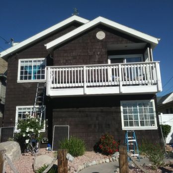 Coastal Window Care - A lovely Two Story House in San Pedro harbor Professional Window Cleaning ( Exterior Only ) Screens deeped clean. - Window Washing Near Me Coastal Window Care - A lovely Two Story House in San Pedro harbor Professional Window Cleaning ( Exterior Only ) Screens deeped clean. - Window Washing Near Me