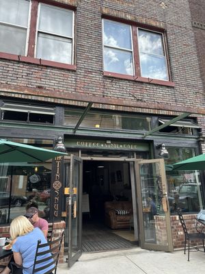 The Tin Snug by null