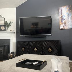Sigman-Mills Furniture - Accent cabinet