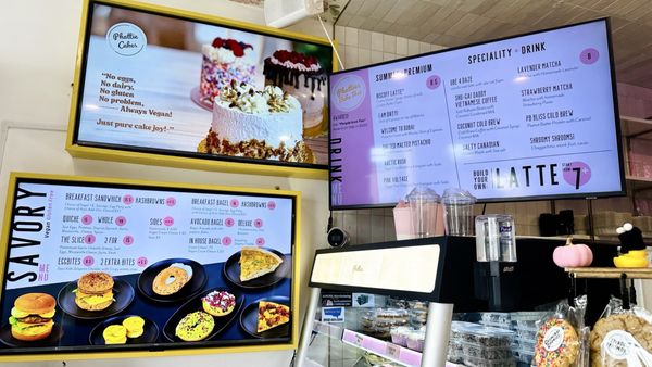 Phatties Bake Shop by null