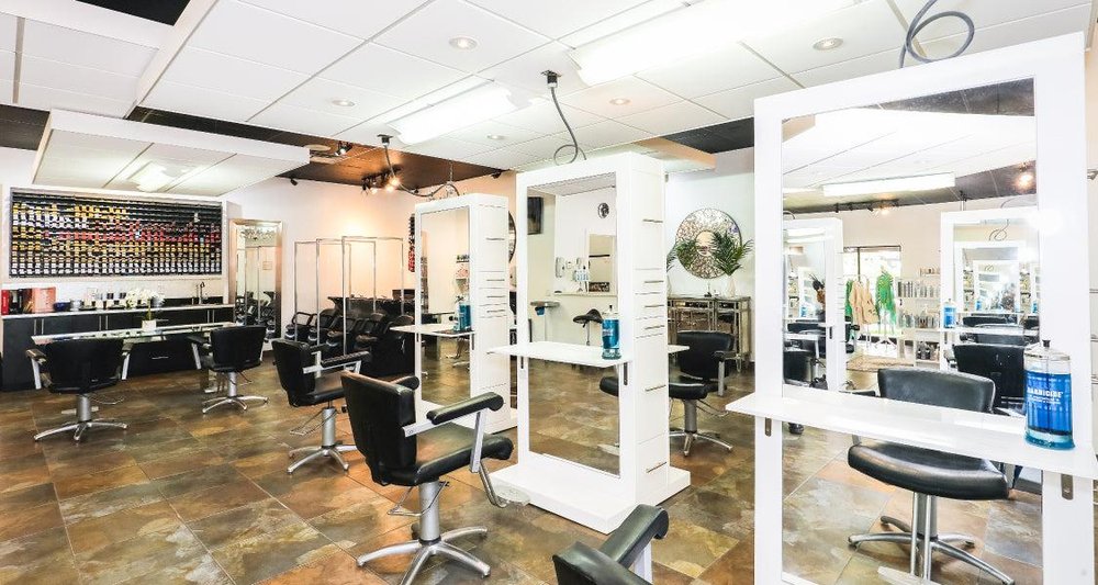 Christopher Stephens Salon Image