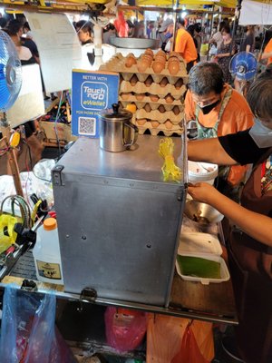 Taman Connaught Night Market by null