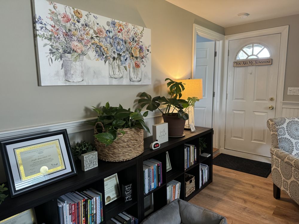 Jennifer Cabral ,LMHC - grief counselor in Dartmouth, MA