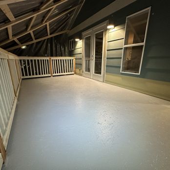 Summit - brand new waterproof decking with a reinstalled cedar railing - Waterproofing Near Me - Lynnwood, Washington Summit - brand new waterproof decking with a reinstalled cedar railing - Waterproofing Near Me - Lynnwood, Washington