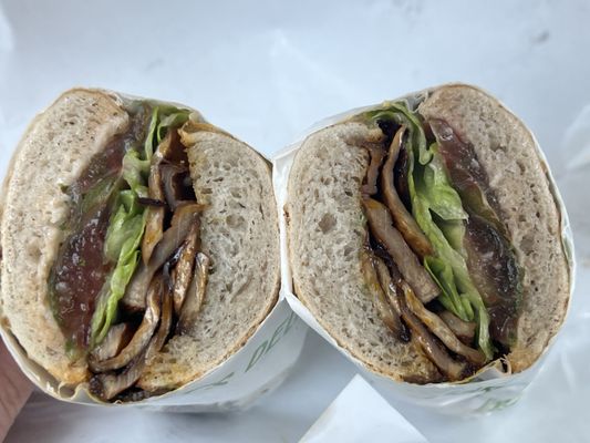 B&T's Deli by null