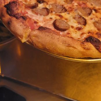 Boiler Room - Sausage pizza - Lounges Near Me - Cape May, New Jersey