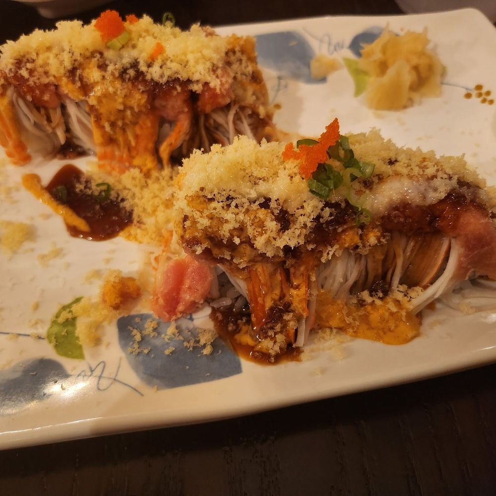 Sushi Bistro - Specialty roll - Japanese Near Me - Auburn, Alabama