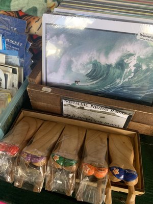 Rainbow Bridge Gift Shop by null