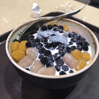 Meet Fresh - Signature cold meet fresh. Pretty bland. - Desserts Near Me - Irvine, California